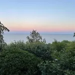 Peaceful Summer House With Garden Near The Beach Kabakum , Varna *