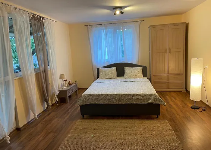 בית נופש A Charming And Peaceful Summer 400m From The Sea