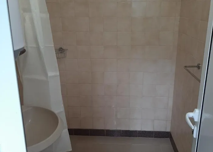 A Charming And Peaceful Summer 400m From The Sea